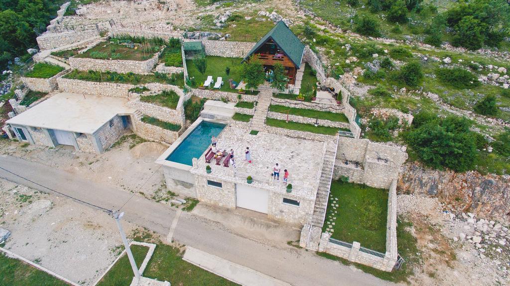 Holiday Home Zoric Nikšić Εξωτερικό φωτογραφία